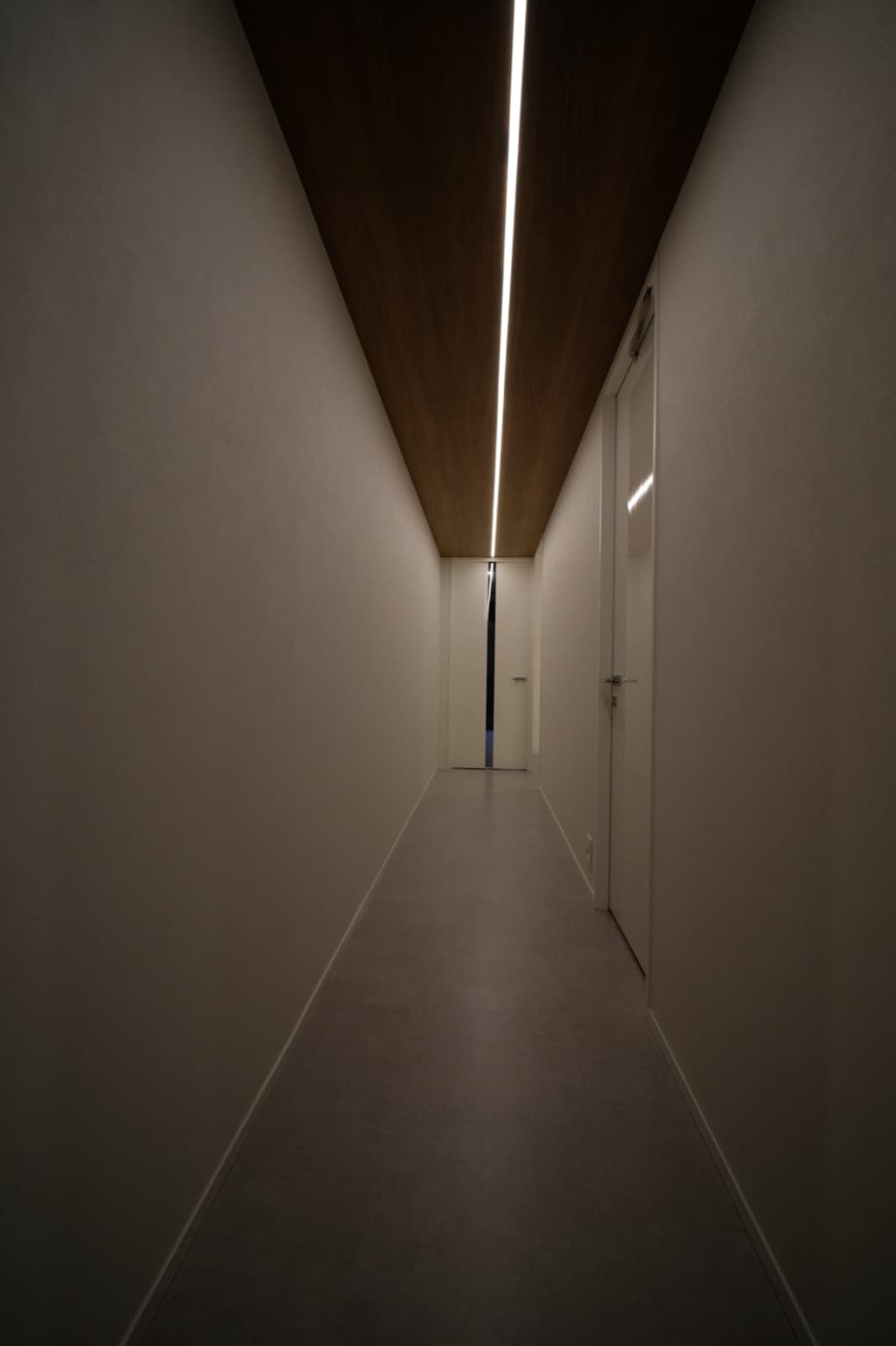 ビスポークで仕立てる、静けさの住まい の室内写真 3